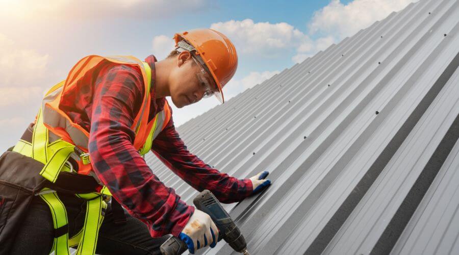 Expert Emergency Roof Repairs services in Blissfield, MI